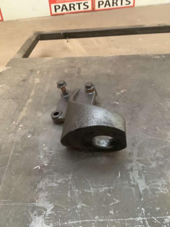Engine mount for Bell 30E Photo 3