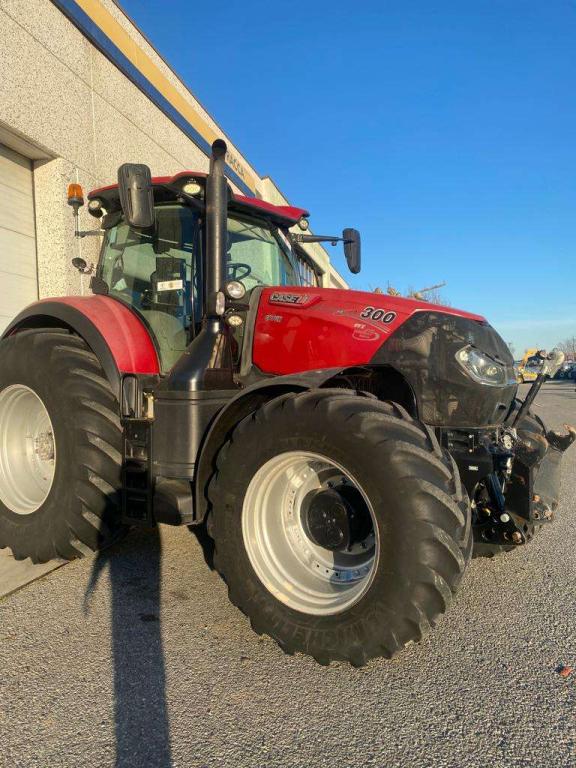 Case IH Optum 300 cvx Photo 4