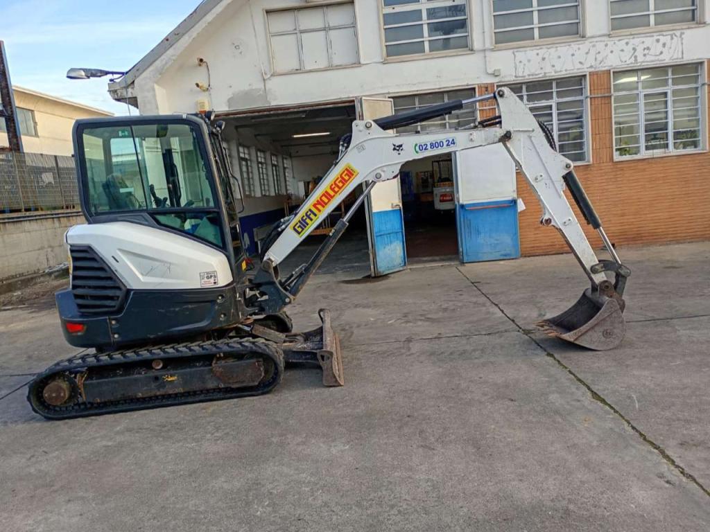 Bobcat E35Z Photo 1