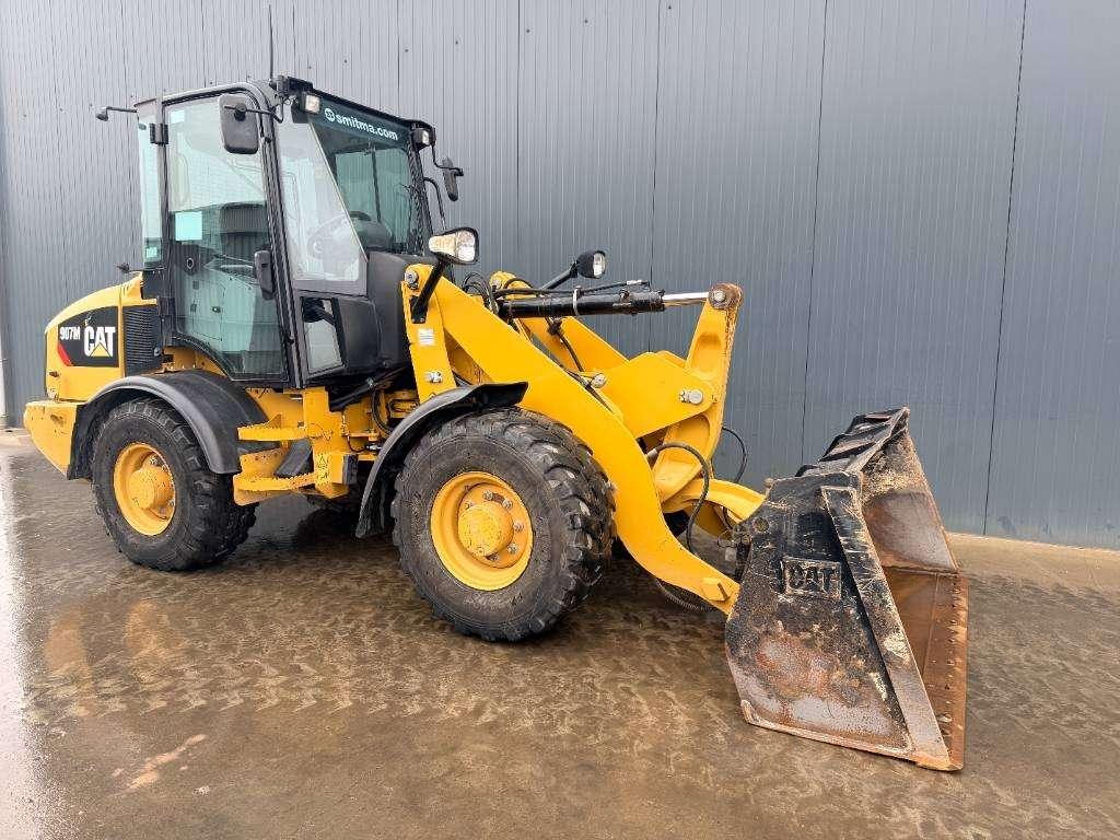 Caterpillar 907 M Photo 3