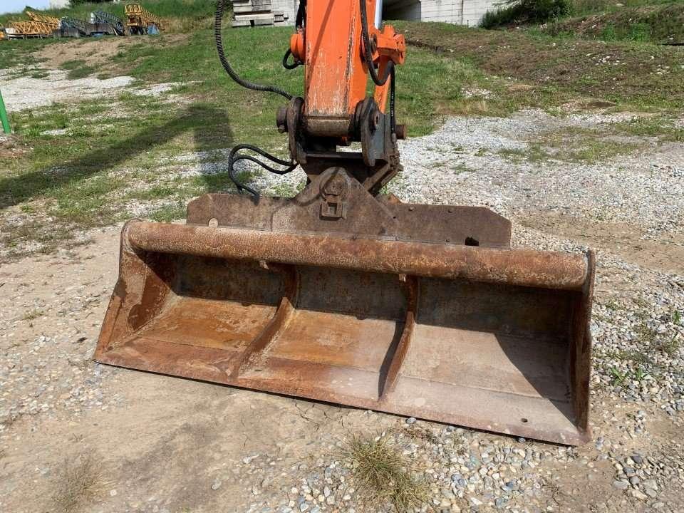 Hitachi ZX280LCN-3 Photo 5