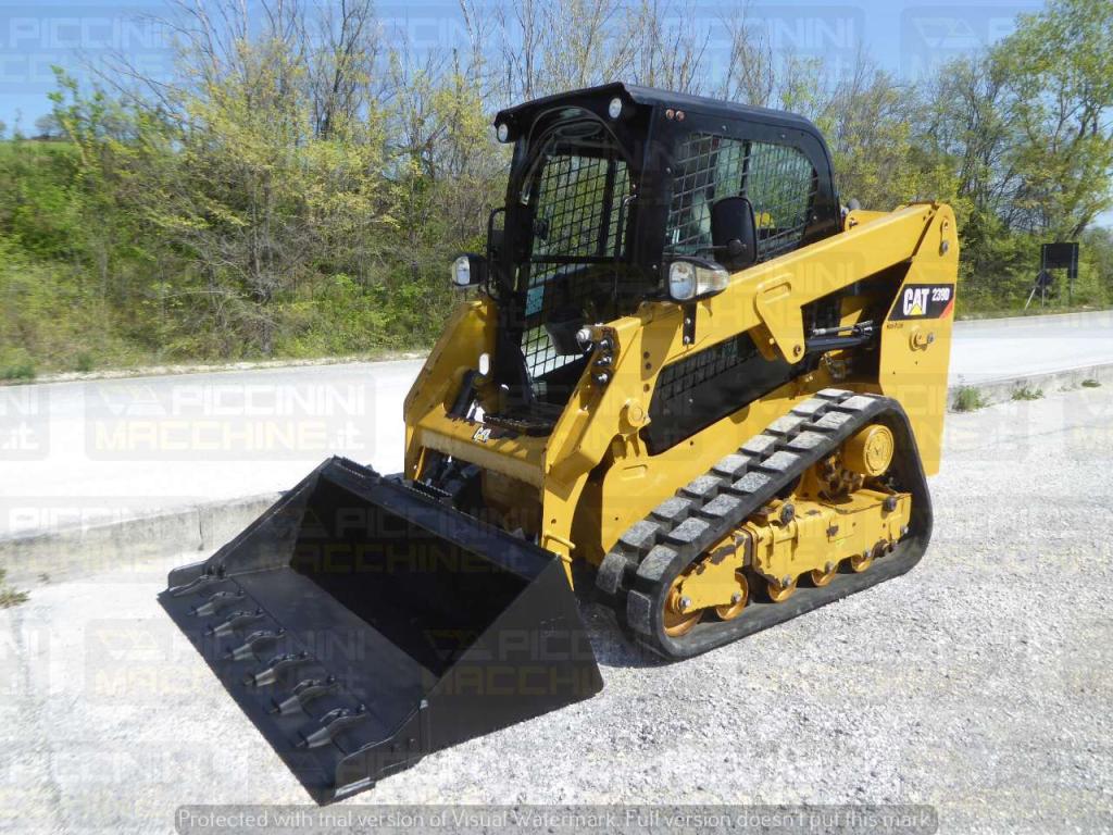 Caterpillar 239D HF Photo 2