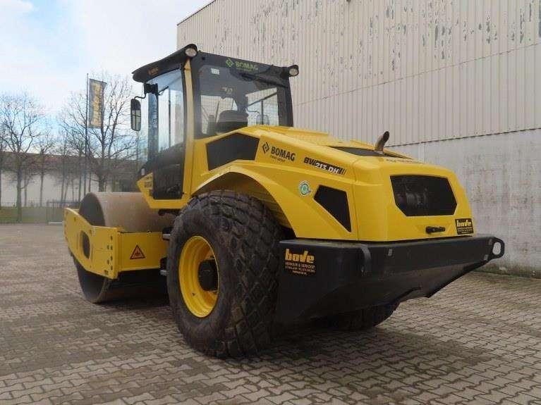 Bomag BW213 DH-5 Photo 4