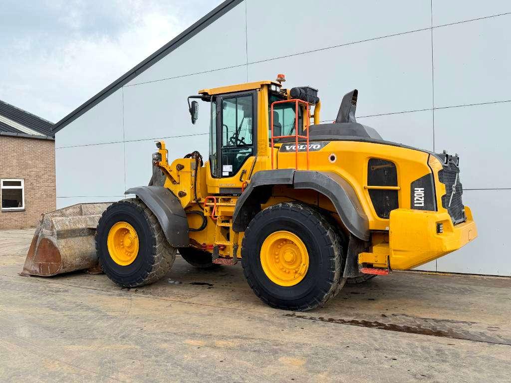 Volvo L120H - 3rd Function / Quick Coupler Photo 3