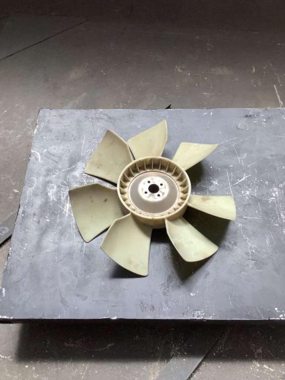 Radiator fan for Hitachi ZX 135-5 Photo 1