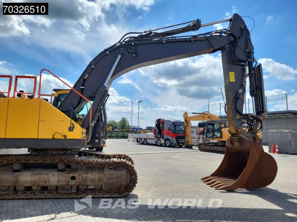 Volvo EC380 E NL Photo 7