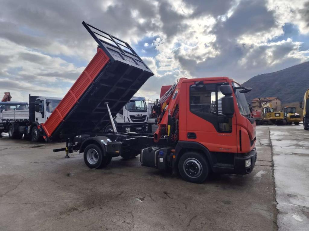 Iveco EUROCARGO 80-190 Photo 8