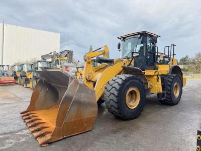 Caterpillar 966K sold by Simex Baumaschinenhandel GmbH