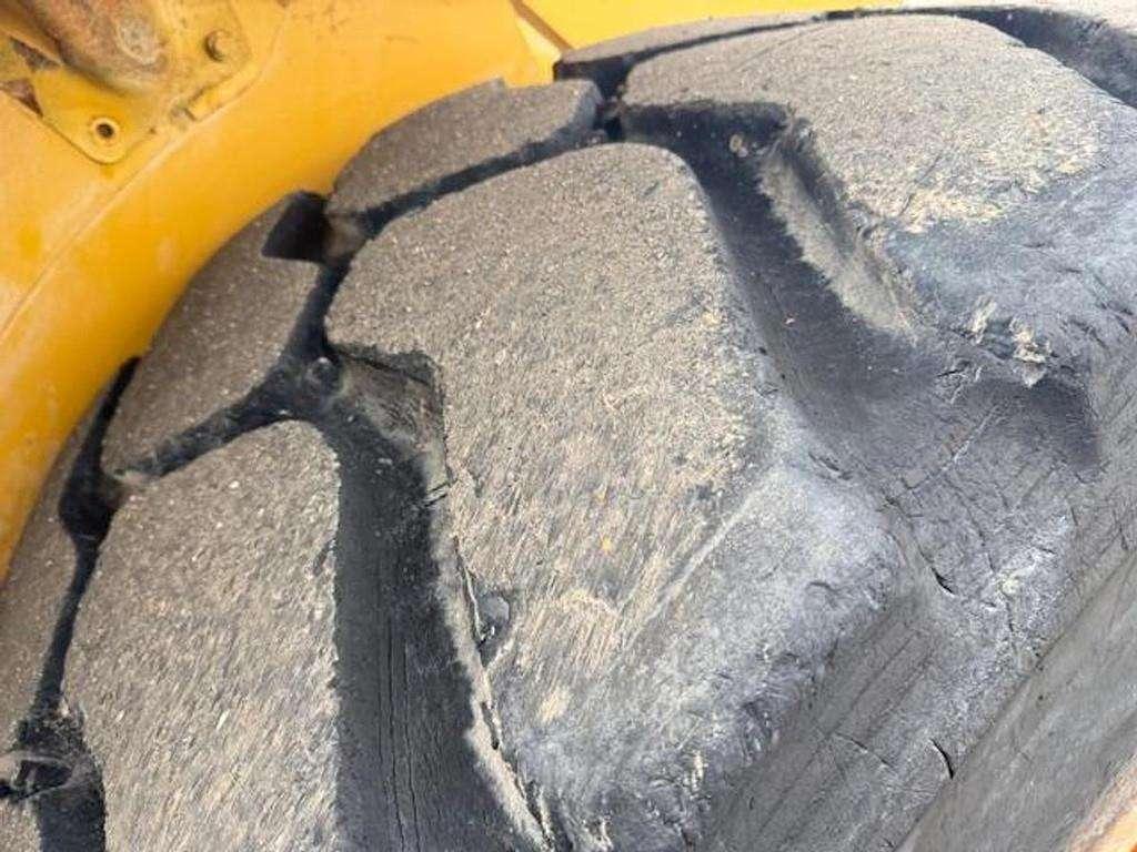 Caterpillar 966K Photo 5