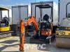 Hitachi ZX19U Photo 1 thumbnail