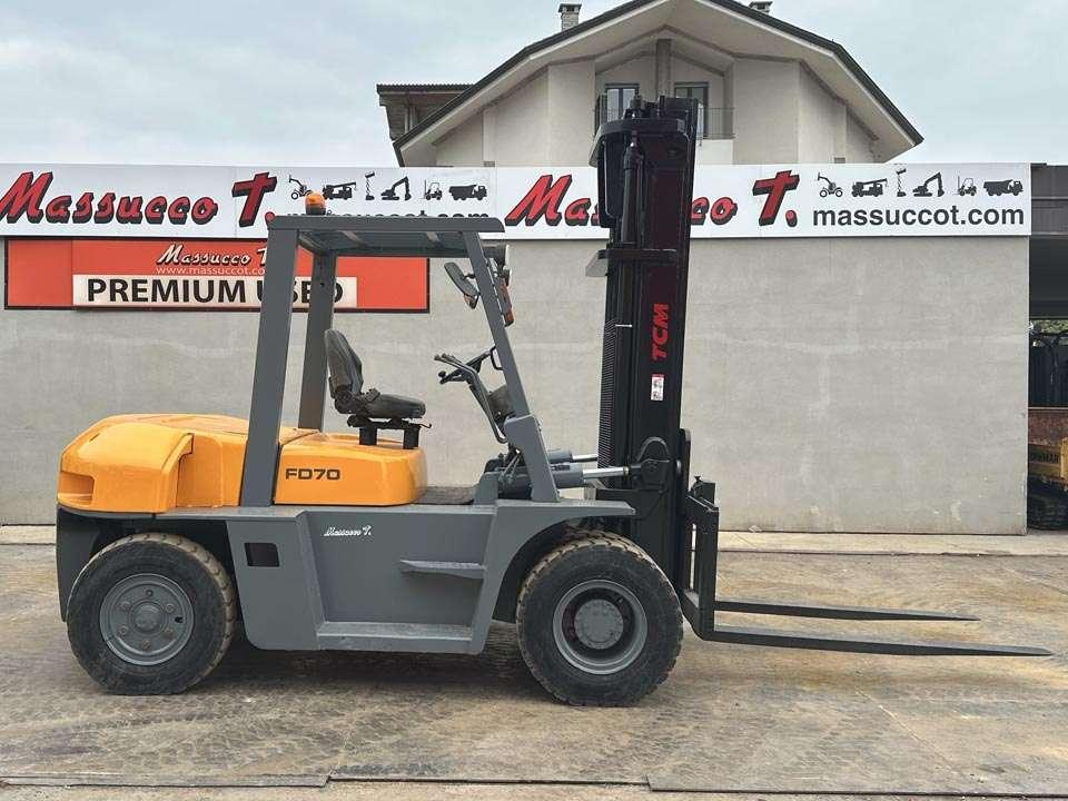 TCM FD70Z8 4x2 Photo 17