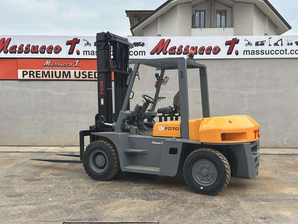 TCM FD70Z8 4x2 Photo 2