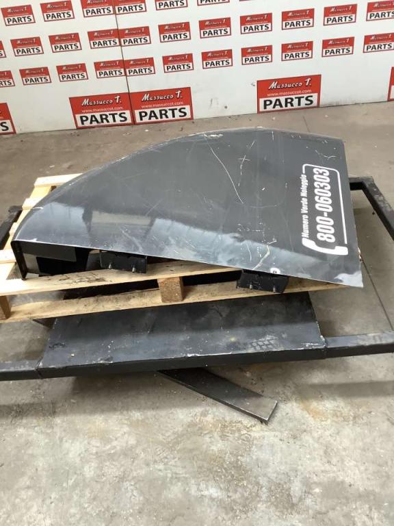 Hood and body panel for Hitachi ZX135US-7 Photo 2