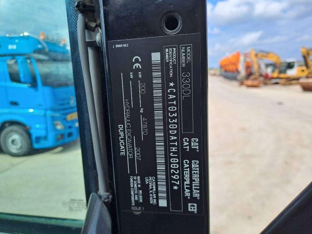 Caterpillar 330DL UHD Photo 12