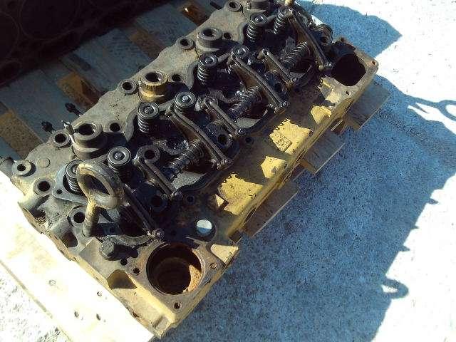 Cylinder head for Caterpillar 951C Photo 3