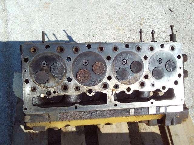 Cylinder head for Caterpillar 951C Photo 4