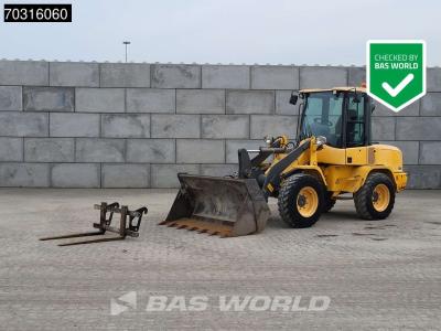 Volvo L30 G sold by BAS World B.V.
