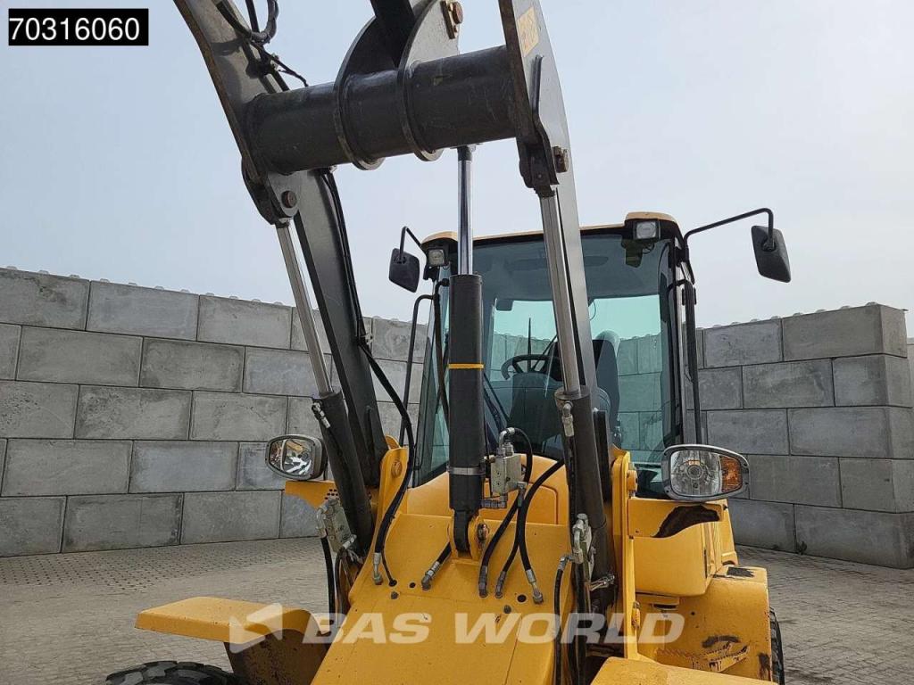 Volvo L30 G Photo 14