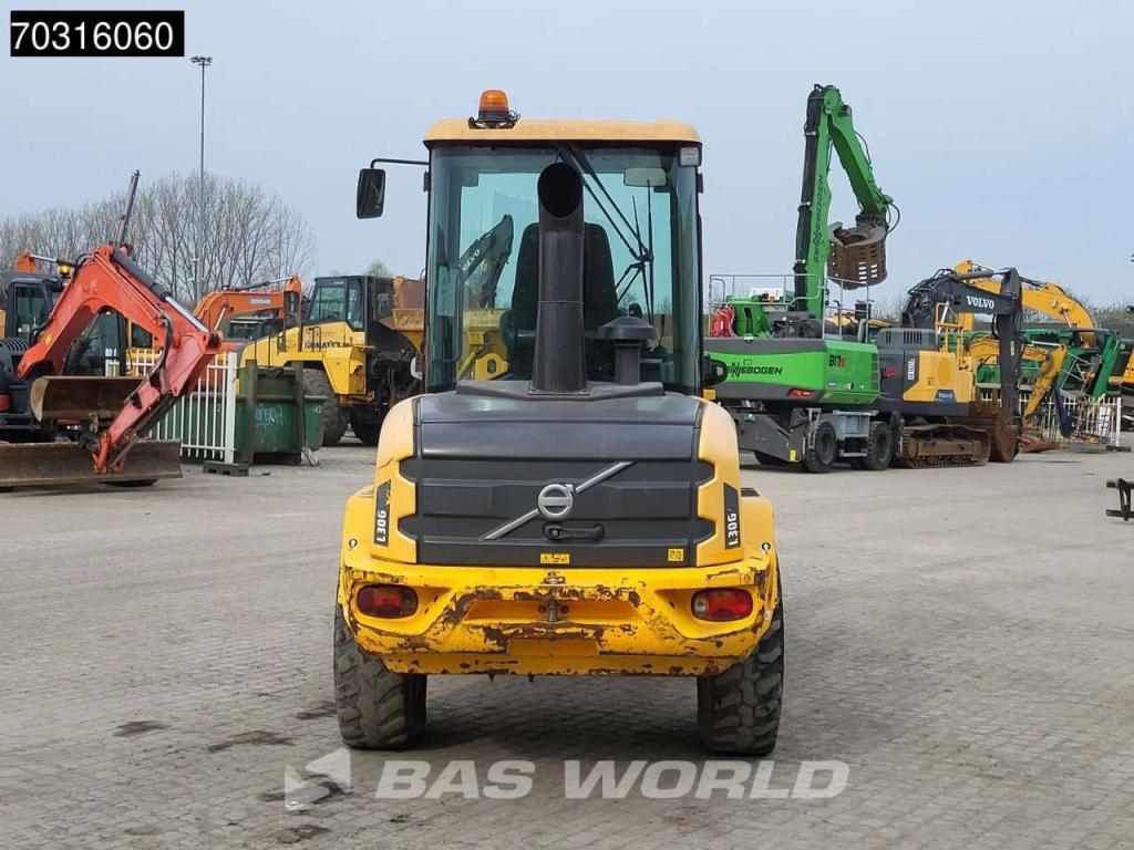 Volvo L30 G Photo 9
