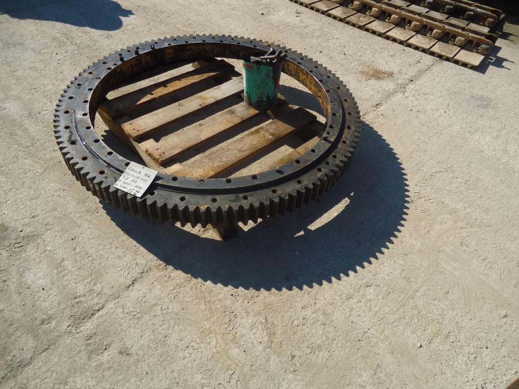 Slewing ring for Fiat Allis FE28 - N. DENTI 114 - N. FORI INT. 36 - EST. 36 Photo 1