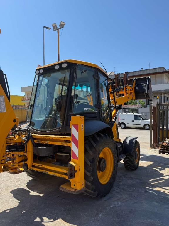 JCB 3CX Photo 11