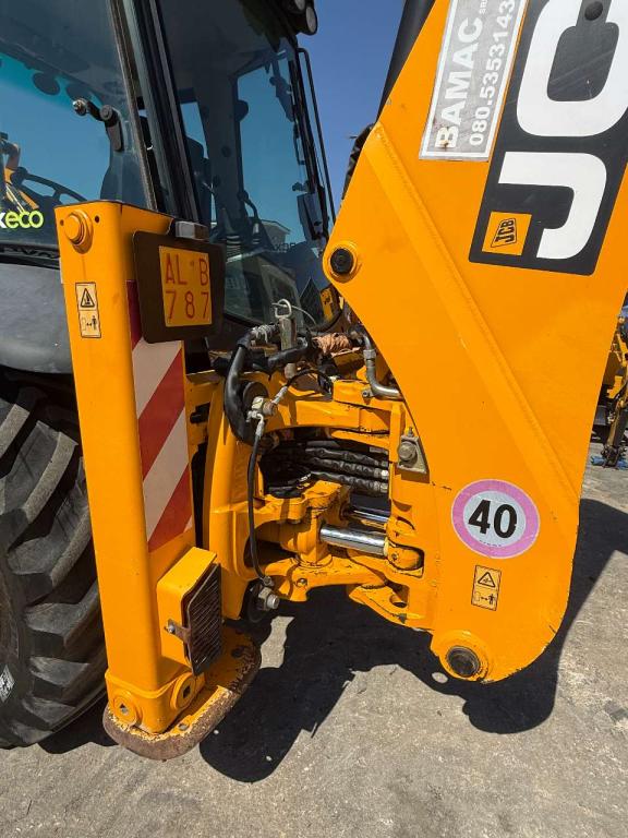 JCB 3CX Photo 15