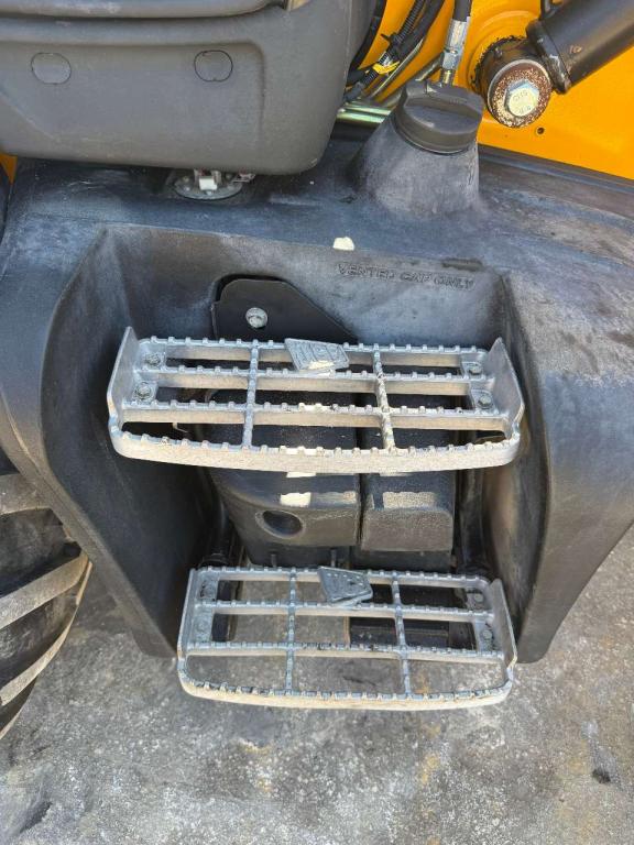 JCB 3CX Photo 23
