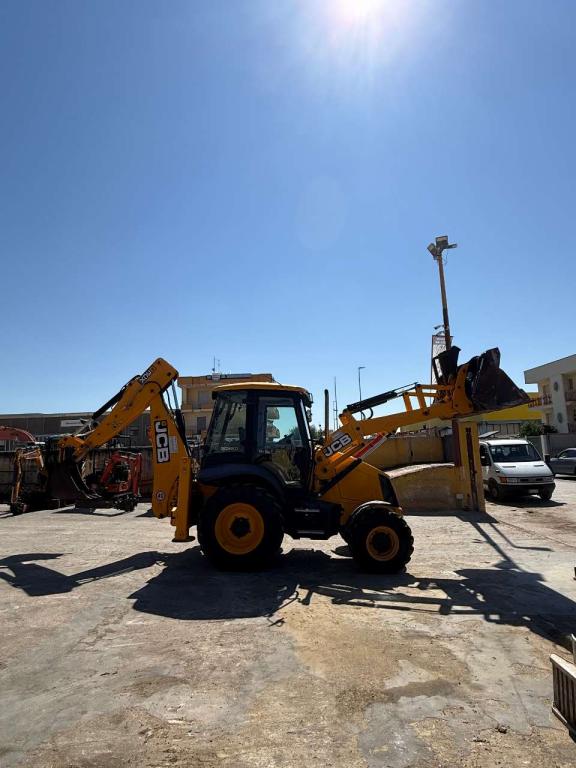 JCB 3CX Photo 9