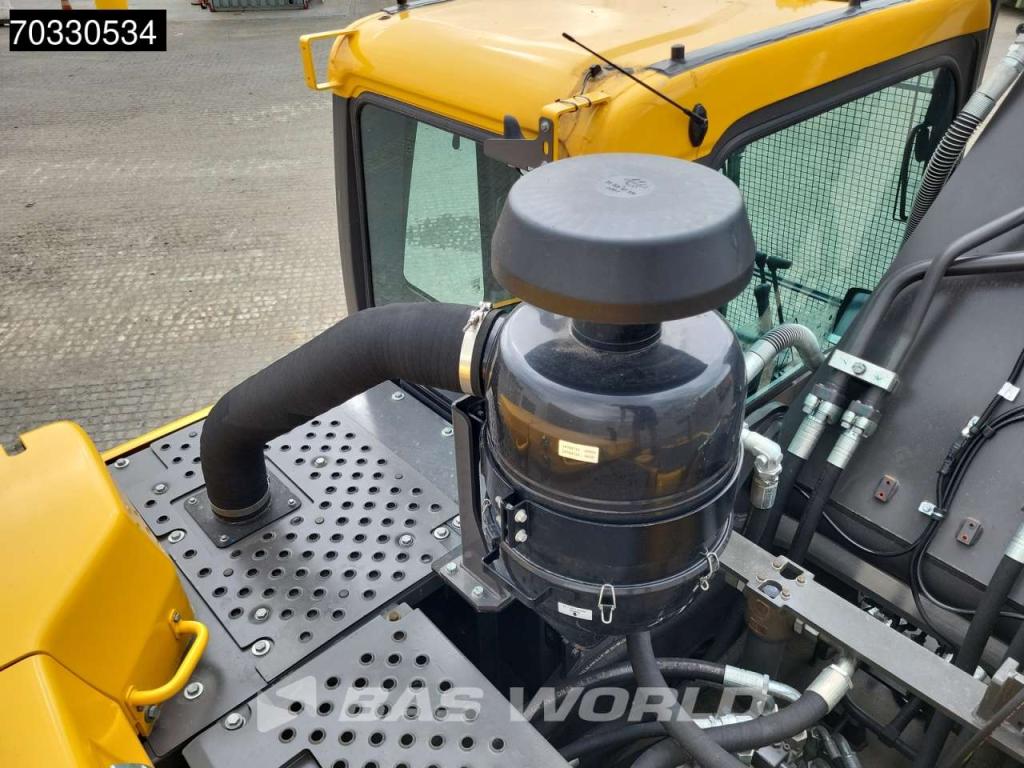 Volvo EC300 D L Photo 23