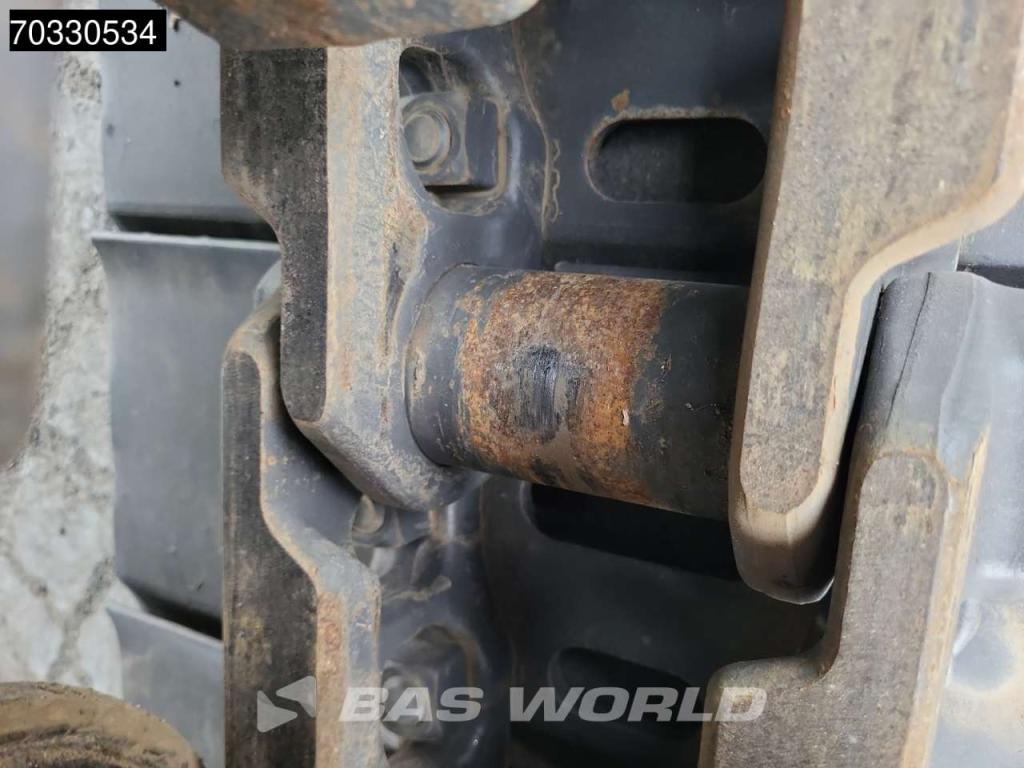 Volvo EC300 D L Photo 30