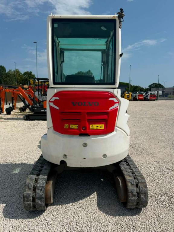 Volvo ECR25D Photo 5