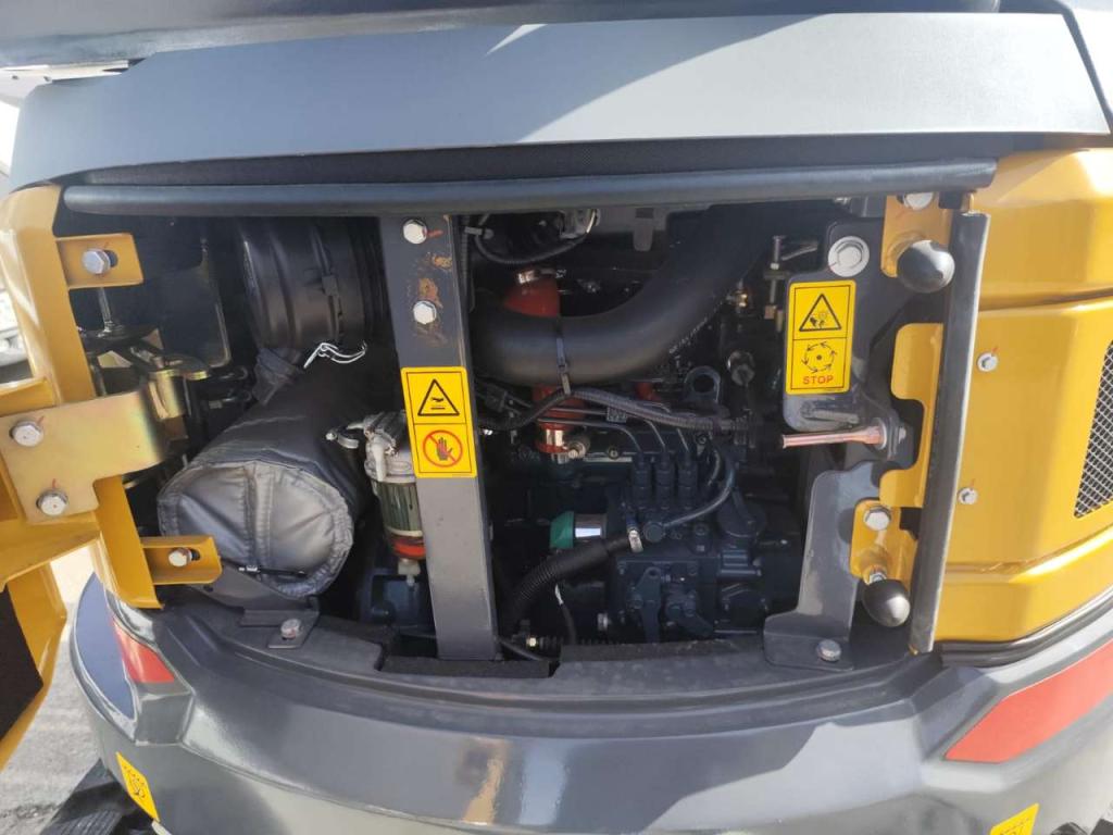 XCMG XE27E Photo 6