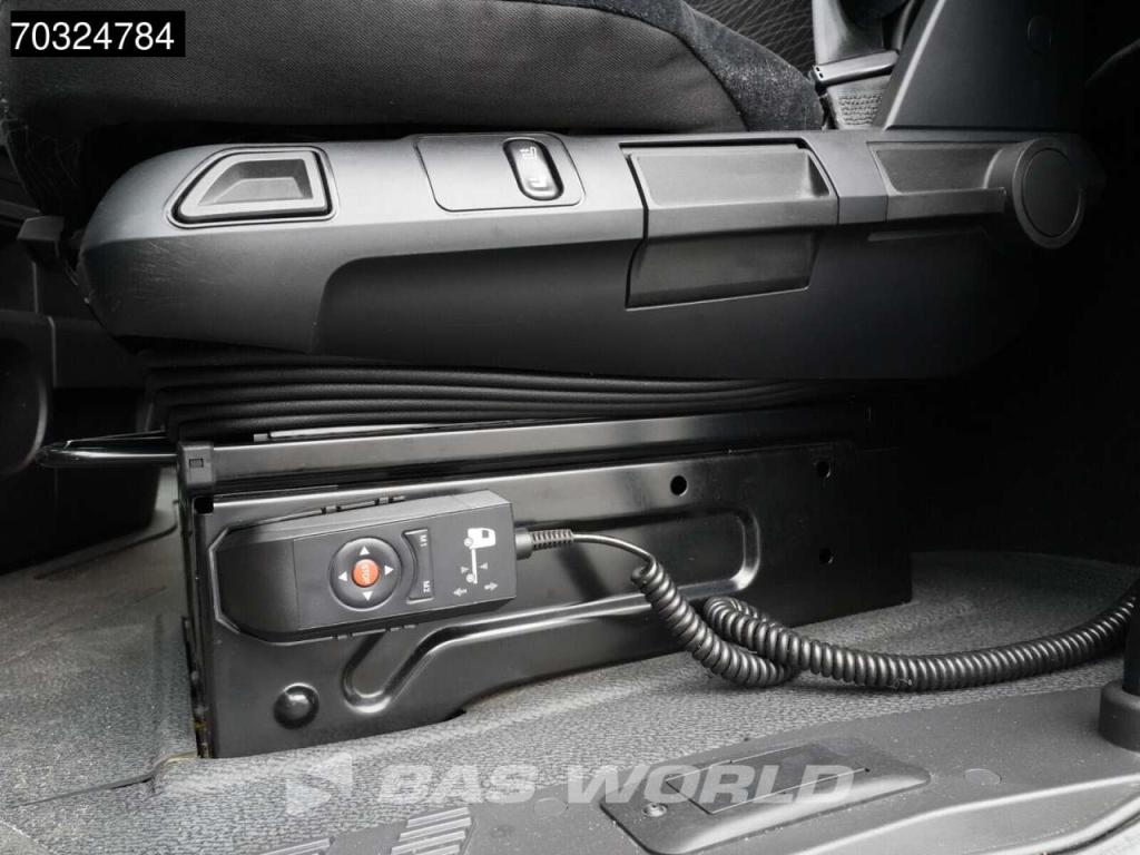 Mercedes-Benz Actros 1848 4X2 StreamSpace Retarder 2xTanks ACC Photo 22