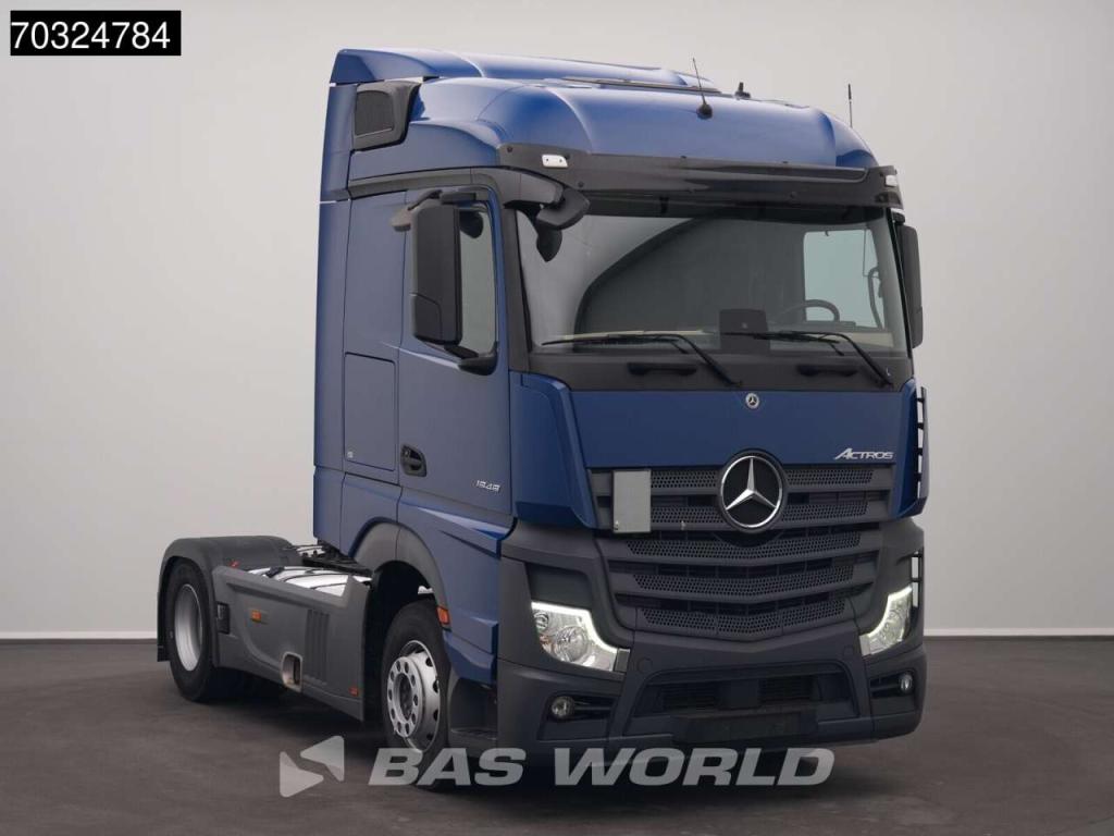 Mercedes-Benz Actros 1848 4X2 StreamSpace Retarder 2xTanks ACC Photo 3