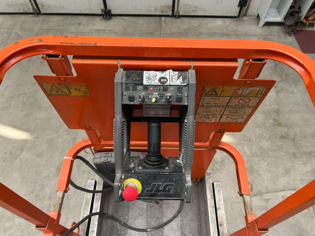 JLG 2030ES Photo 15