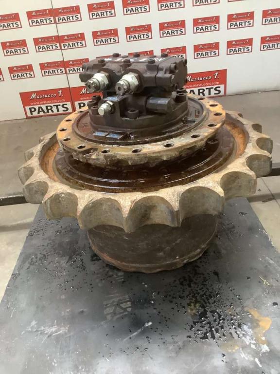 Translation motor for New Holland E 385 Photo 3