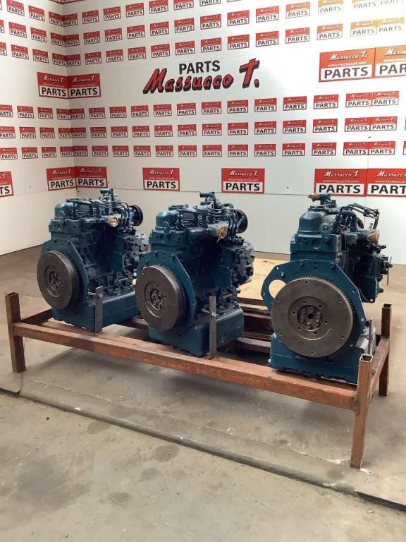 Kubota Internal combustion engine Photo 1