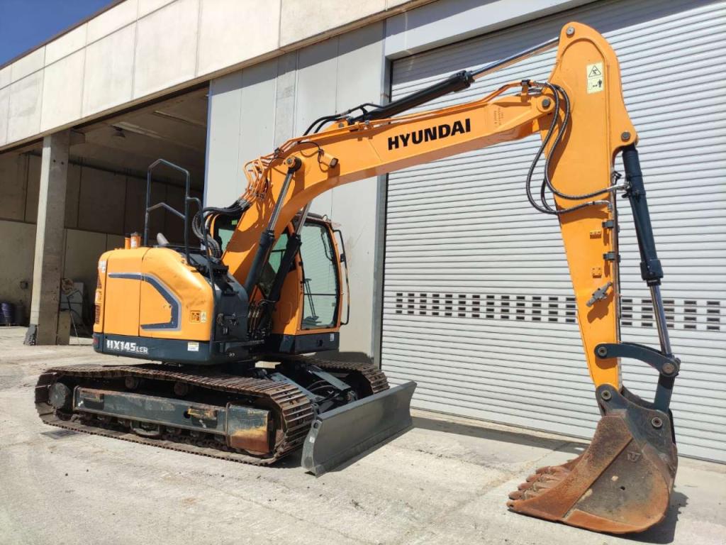 Hyundai HX145 Photo 3