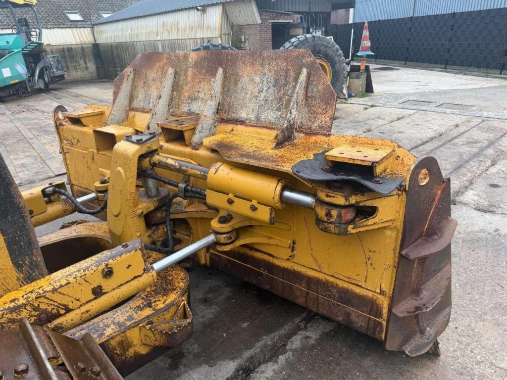 Caterpillar D6K XL Ripper valve // Good condition Photo 17