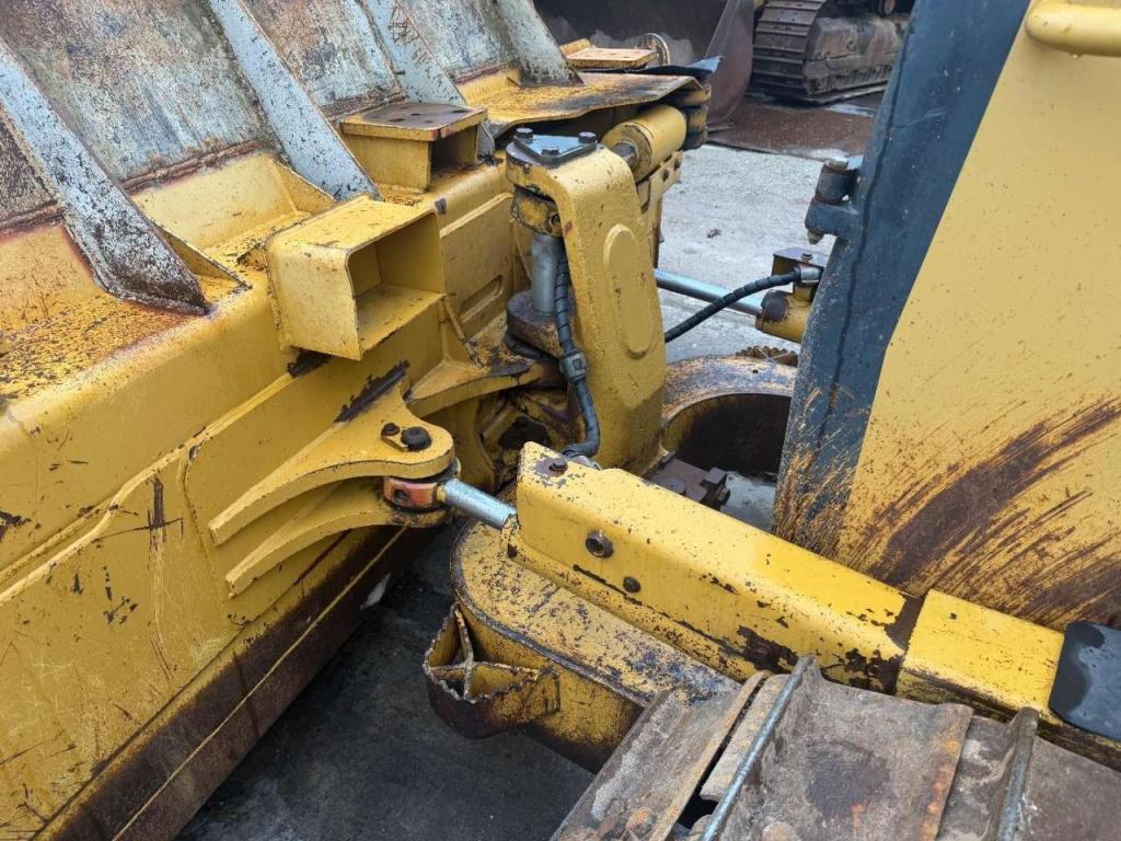 Caterpillar D6K XL Ripper valve // Good condition Photo 19