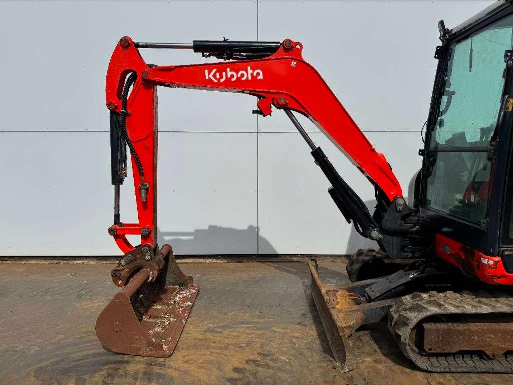 Kubota KX027-4 - Hammer Lines / Quick Coupler Photo 12
