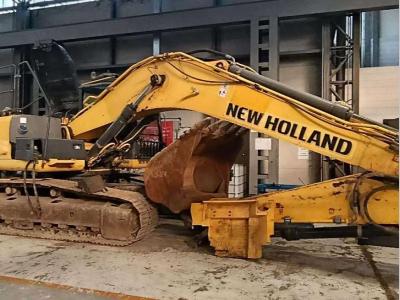 New Holland E265 sold by Iveco Orecchia Spa