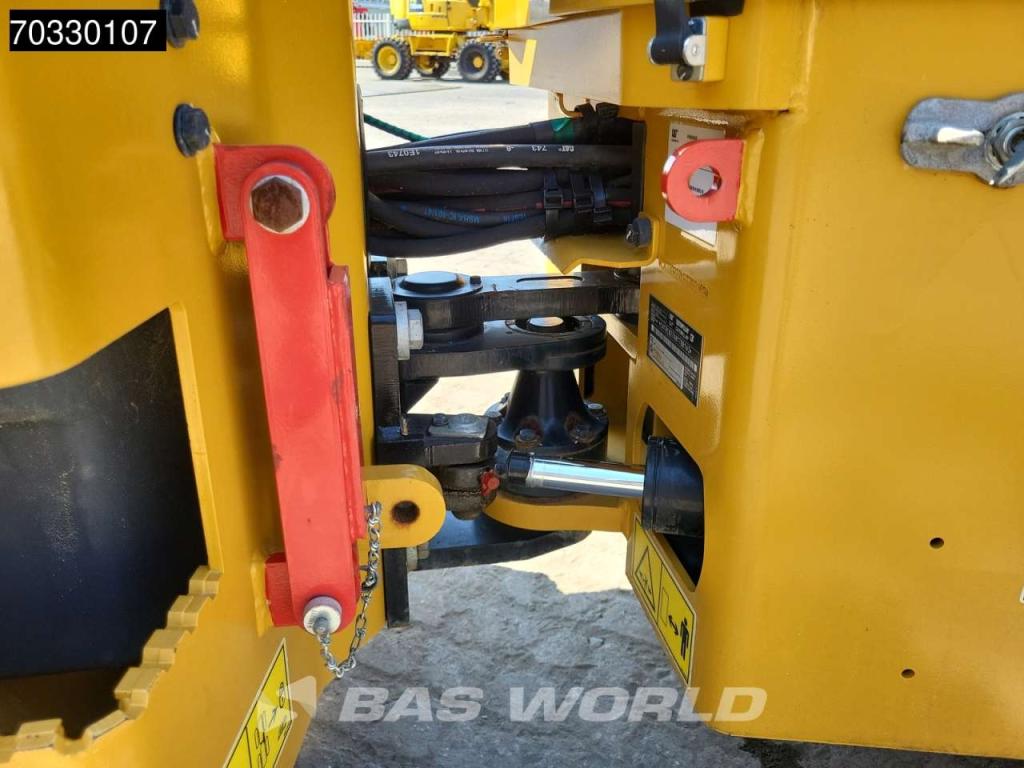 Caterpillar CB2.7 GC Photo 14