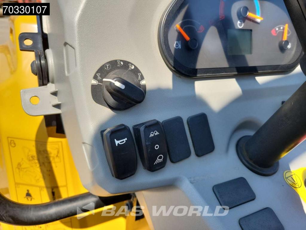 Caterpillar CB2.7 GC Photo 29