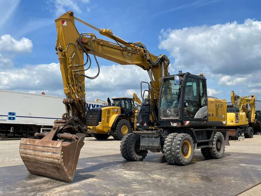 Hitachi ZX170W-5B Photo 2