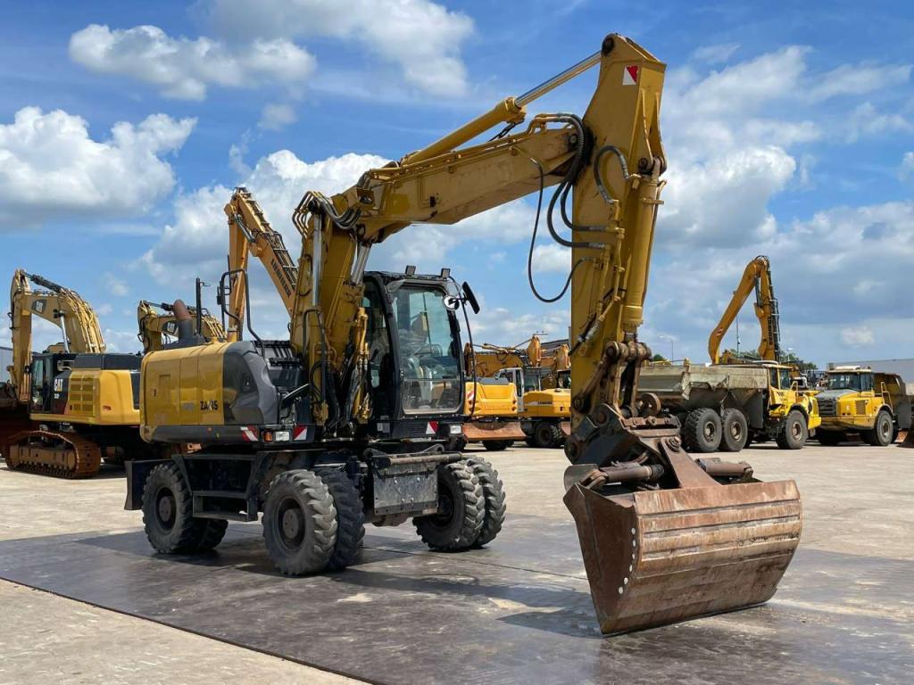 Hitachi ZX170W-5B Photo 7