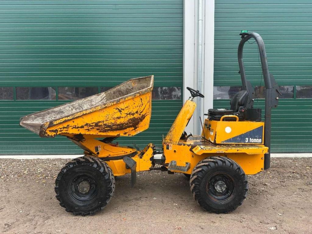 Thwaites 3 Tonne Swivel Photo 3
