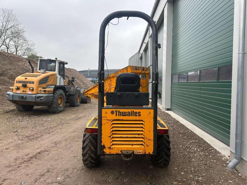 Thwaites 3 Tonne Swivel Photo 7