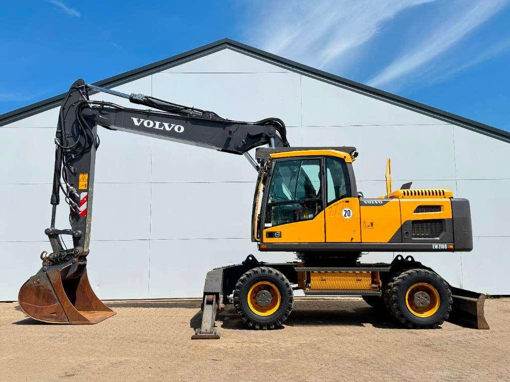 Volvo EW210D - German Machine / Triple Boom Photo 1