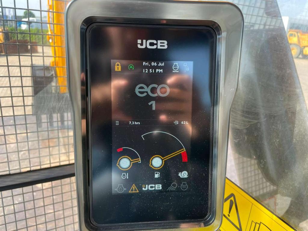 JCB 205 Photo 23